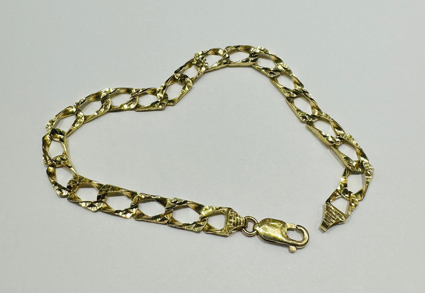 10K GOLD CUBAN LINK CHAIN BRACELET- 8.8gm 8" 6.75mm