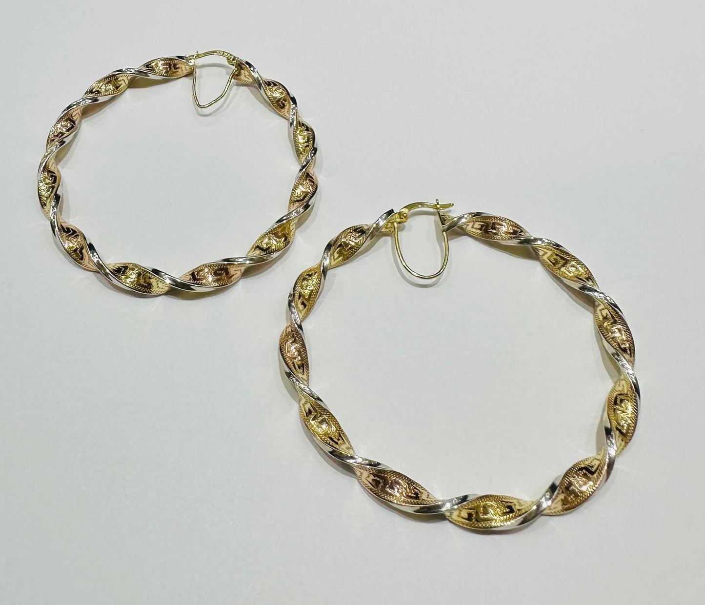 10K GOLD ROUND TRI COLOUR SPIRAL HOOP EARRINGS- 7.8gm