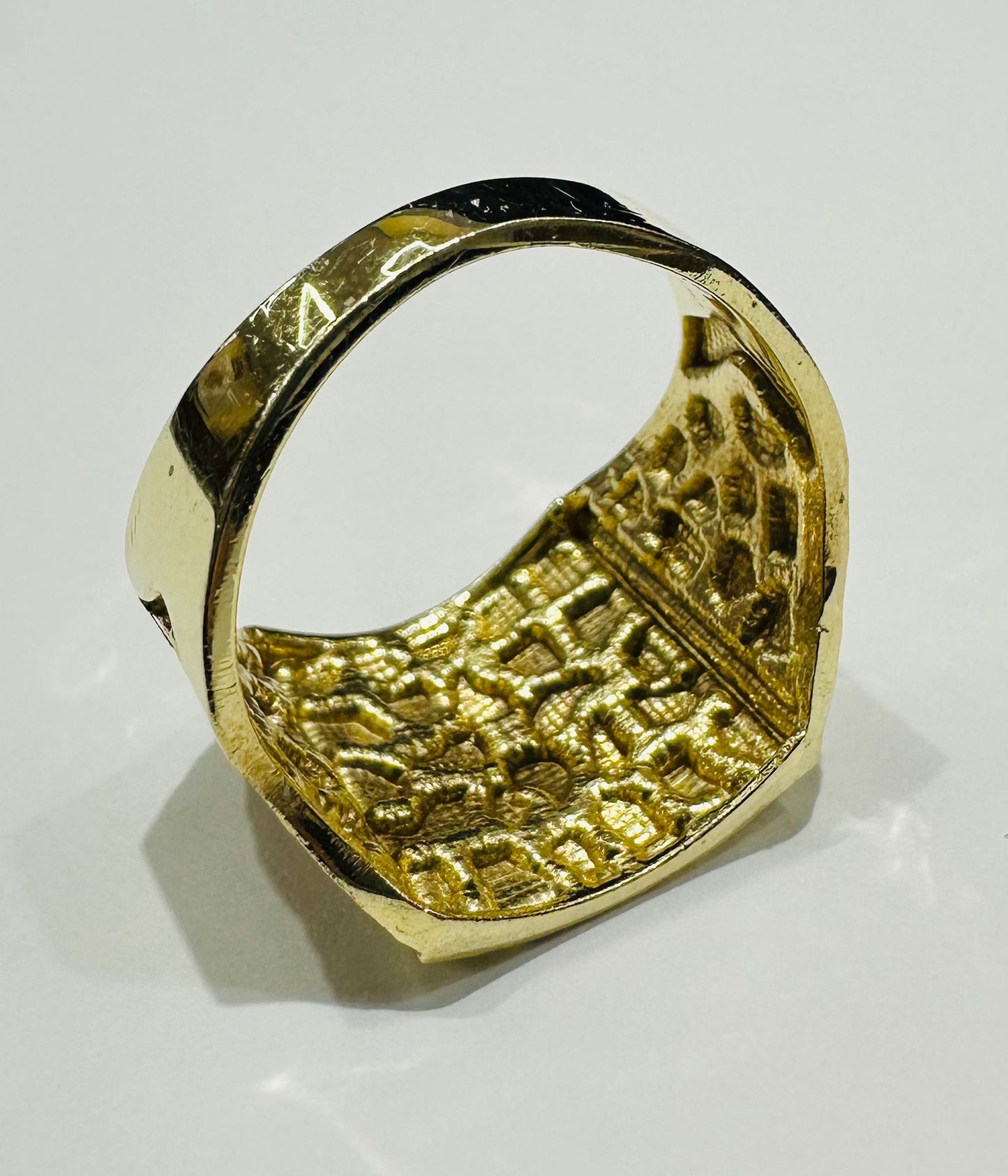 10K GOLD NUGGET RING- 5.5gm