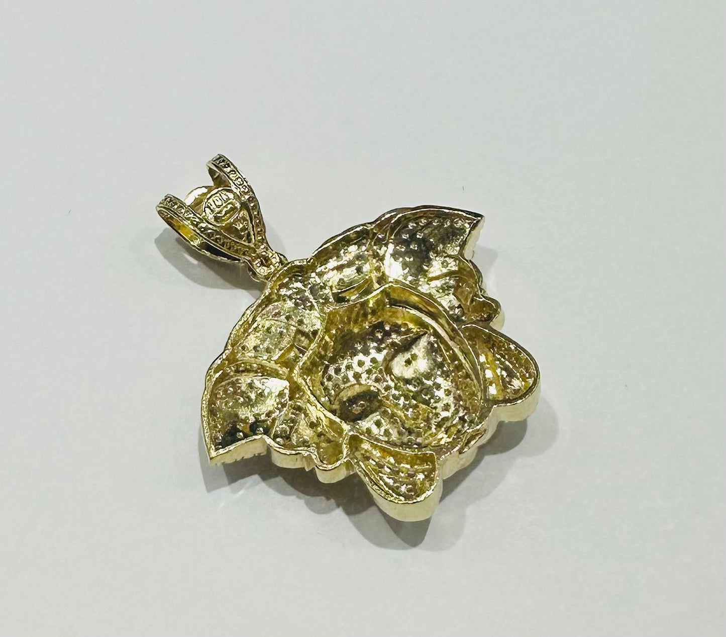 10K GOLD MEDUSA HEAD PENDANT WITH WHITE SAPPHIRE- WEIGHT: 10.6gm