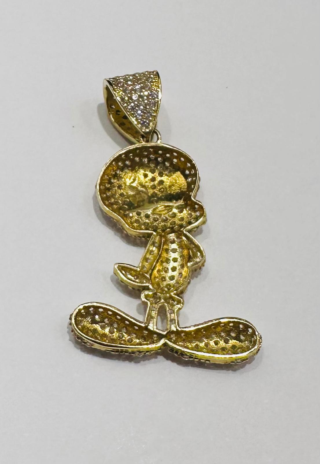 10K GOLD TWEETY BIRD PENDANT WITH WHITE SAPPHIRE- WEIGHT: 4.2gm