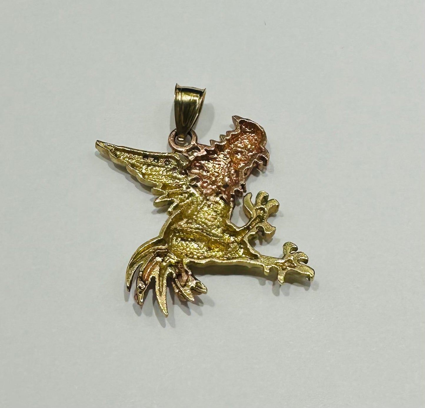 10K GOLD TRI COLOUR ROOSTER PENDANT- WEIGHT: 4.9gm