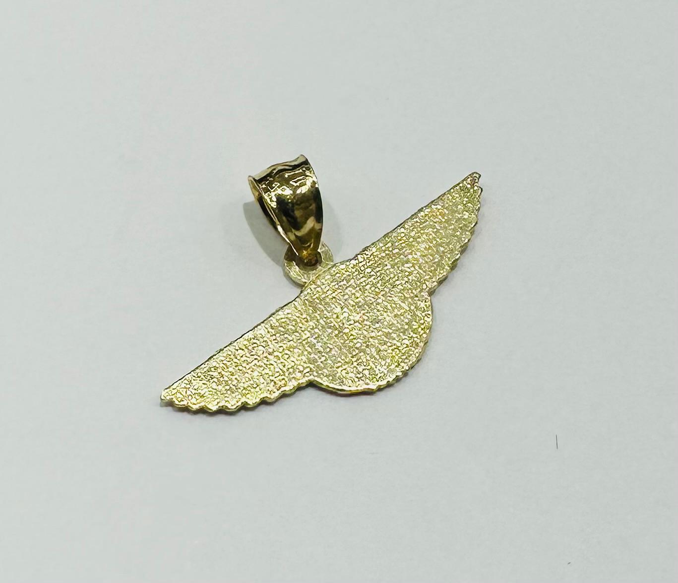 10K GOLD BENTLEY PEDANT- WEIGHT: 1.2gm