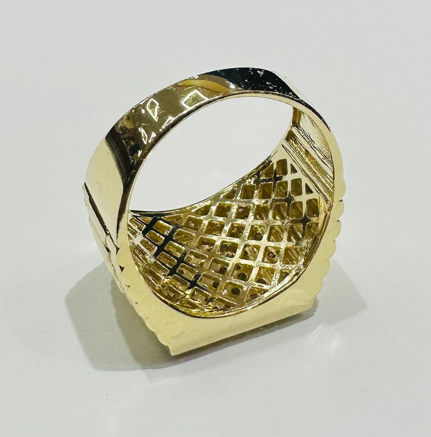 10K GOLD ROLEX RING WITH SAPPHIRE STONES- WEIGHT: 10.3gm