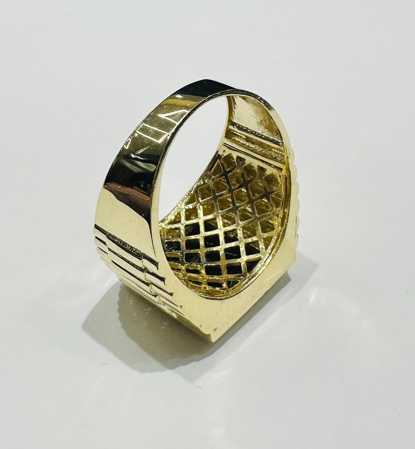 10K GOLD ROLEX RING WITH WHITE SAPPHIRE- WEIGHT: 10.7gm