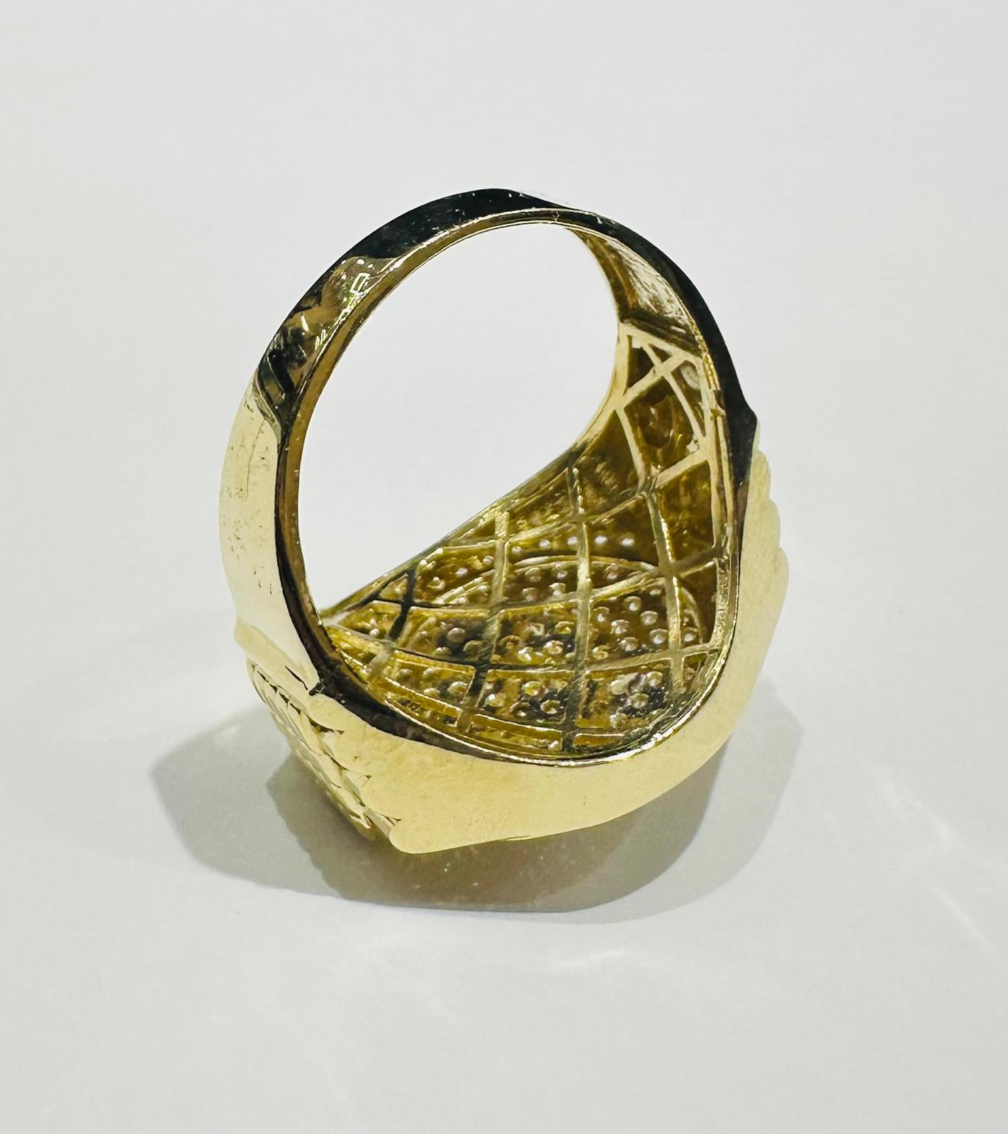 10K GOLD LION FACE RING WITH WHITE SAPPHIRE- WEIGHT: 9.2gm