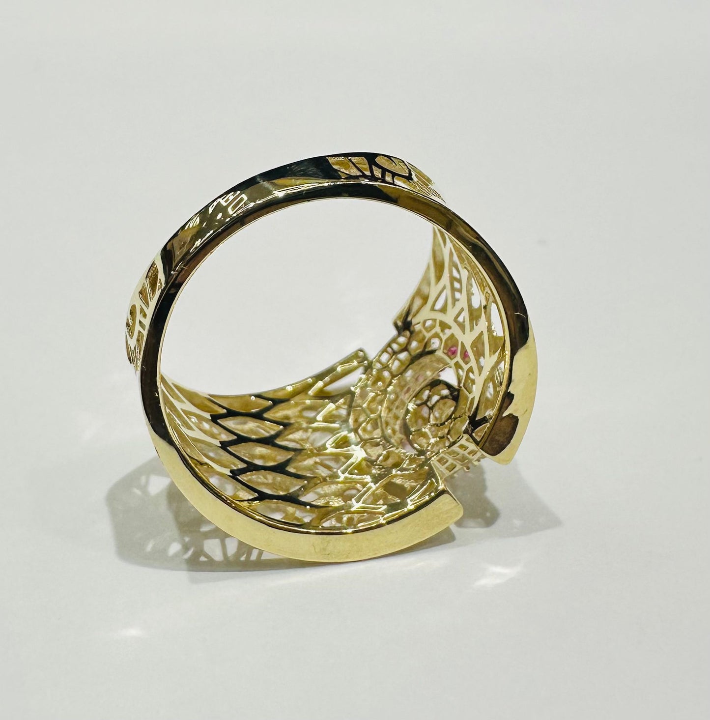 10K GOLD RING WITH SAPPHIRE STONES-WEIGHT: 2.3gm