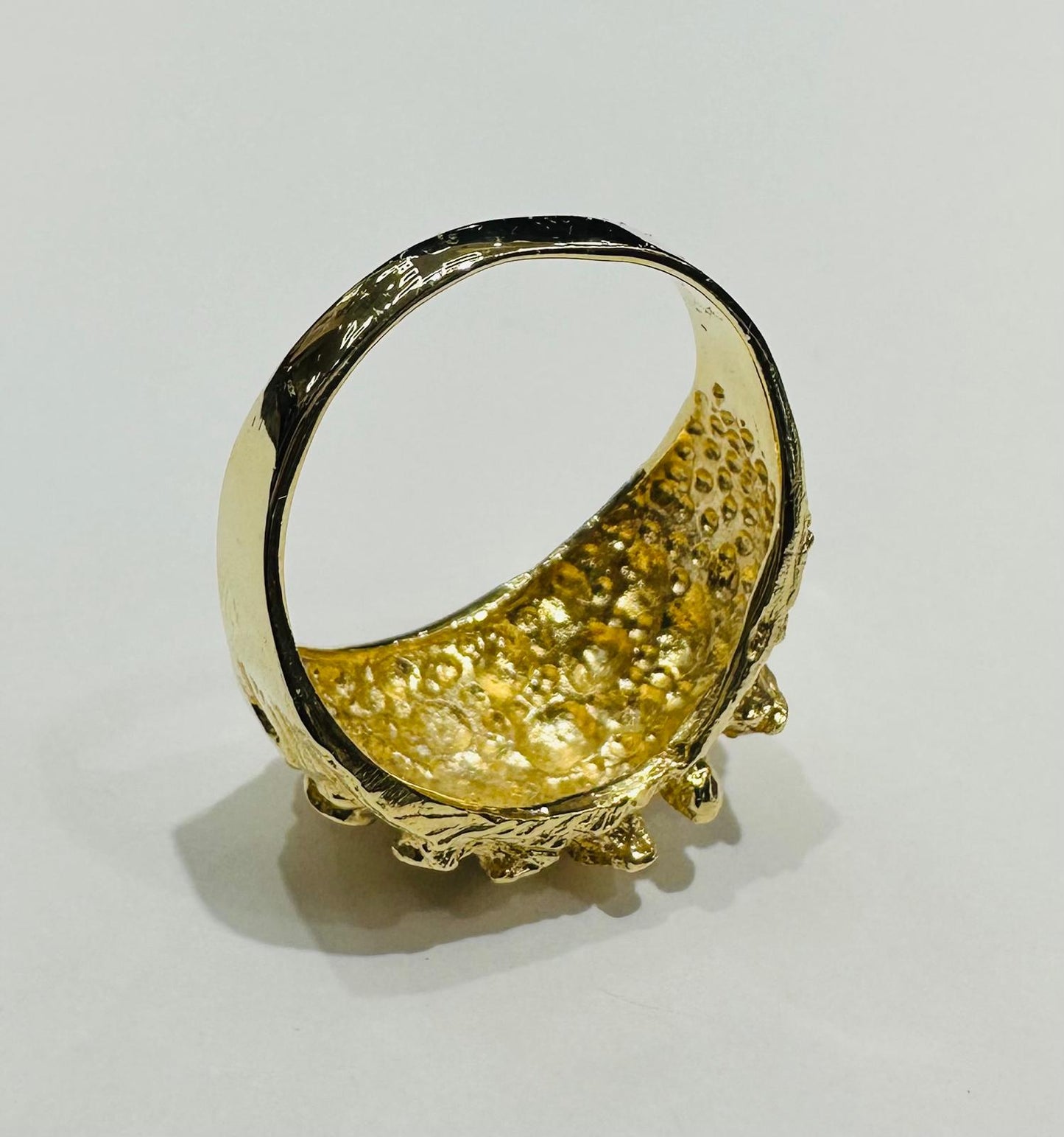 14K GOLD NUGGET RING- WEIGHT: 8.8gm