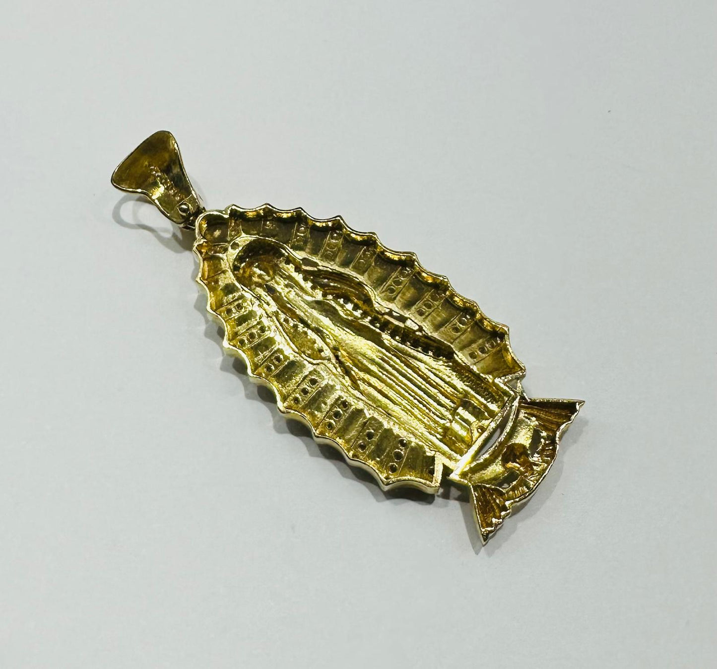 10K GOLD VIRGIN MARY PENDANT WITH WHITE SAPPHIRE- WEIGHT: 6.8gm