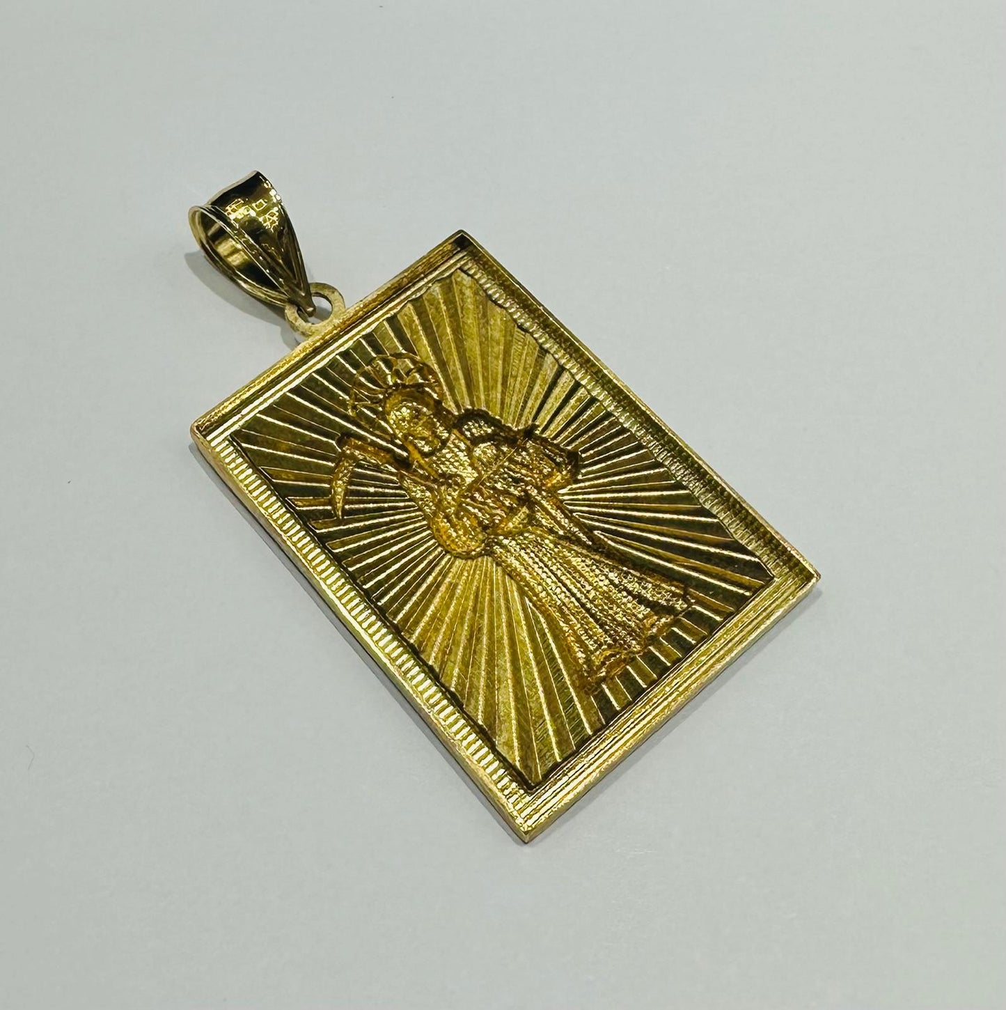 10K GOLD SANTA MUERTE PENDANT- WEIGHT: 12.6gm