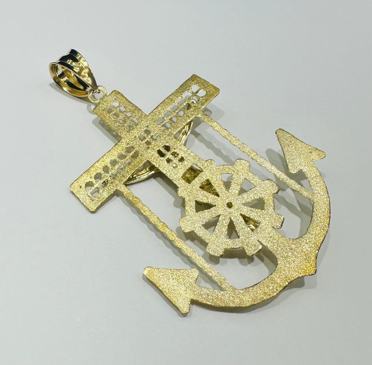 10K GOLD ANCHOR JESUS CROSS PENDANT- WEIGHT: 18.6gm