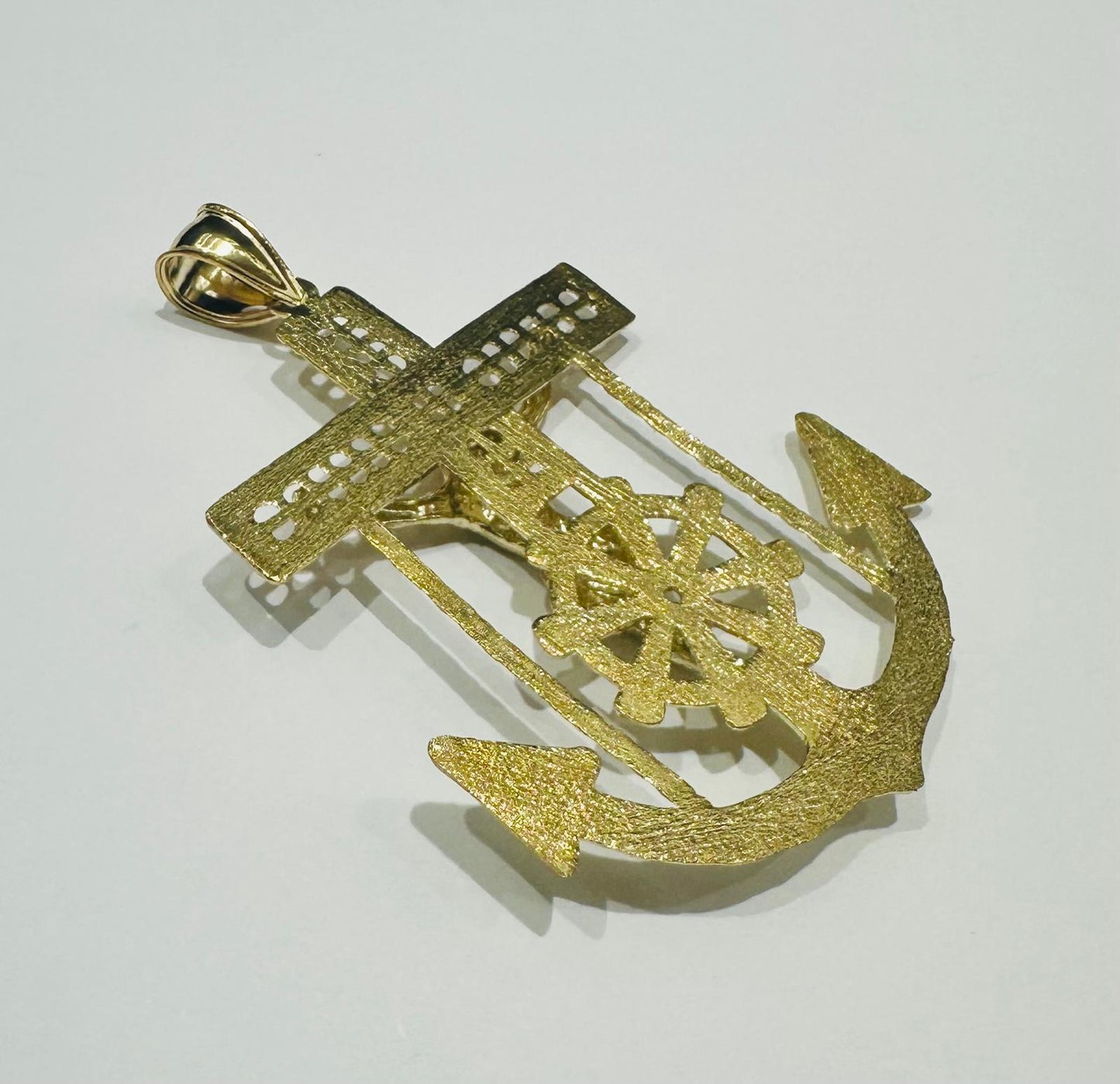 10K GOLD ANCHOR JESUS CROSS PENDANT- WEIGHT: 12.5gm