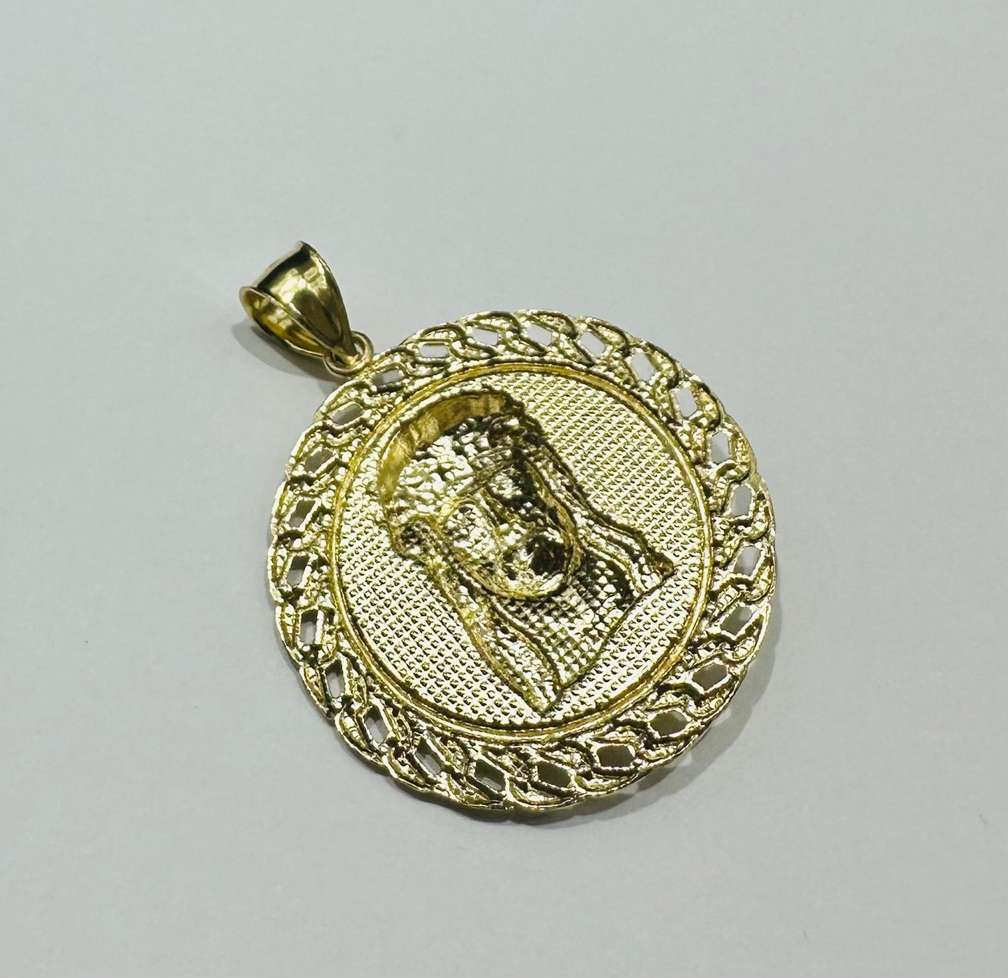 10K GOLD TWO TONED JESUS FACE PENDANT- WEIGHT: 5.5gm