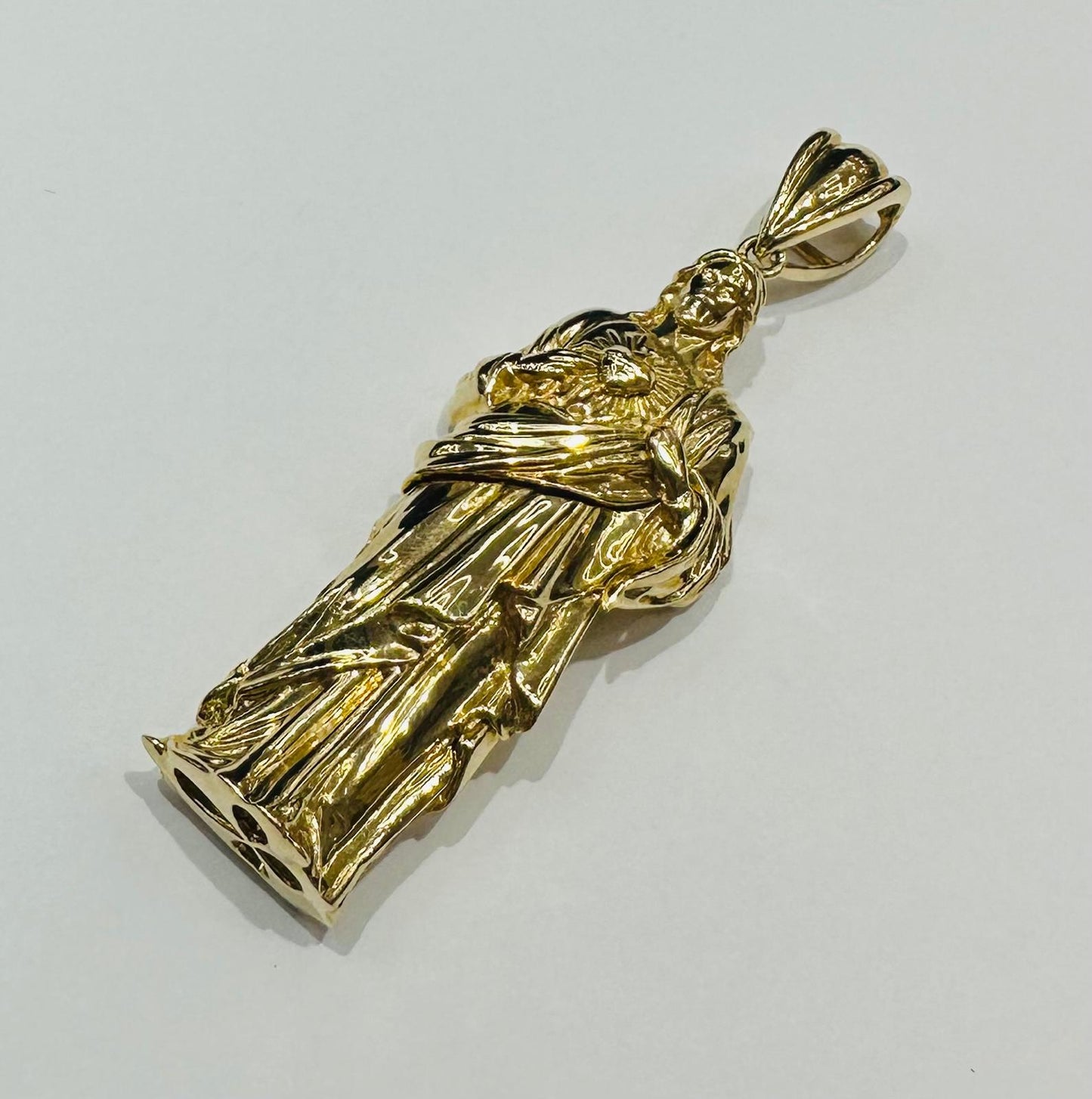 10K GOLD JESUS PENDANT- WEIGHT: 20.2gm