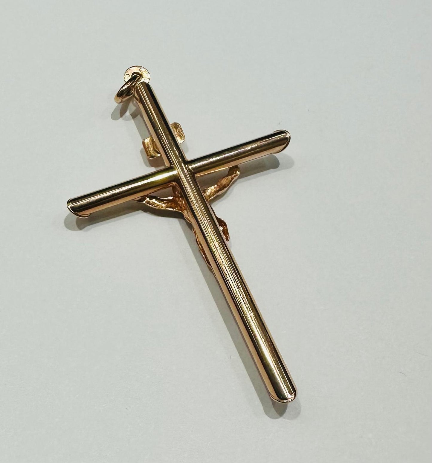 10K ROSE GOLD JESUS CROSS PENDANT- WEIGHT: 2.7gm
