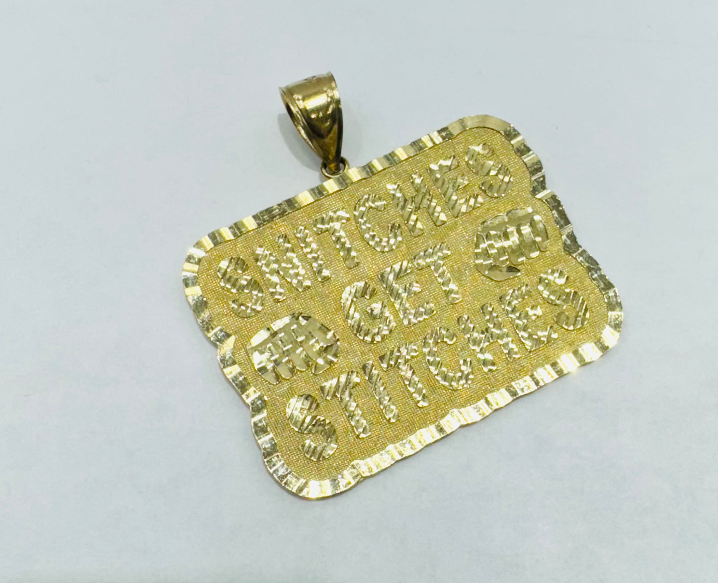 10K GOLD NAME PLATE, WEIGHT: 12.2gm