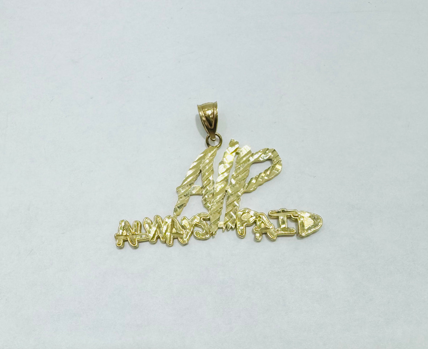 10K GOLD NAME PLATE, WEIGHT: 3.7gm