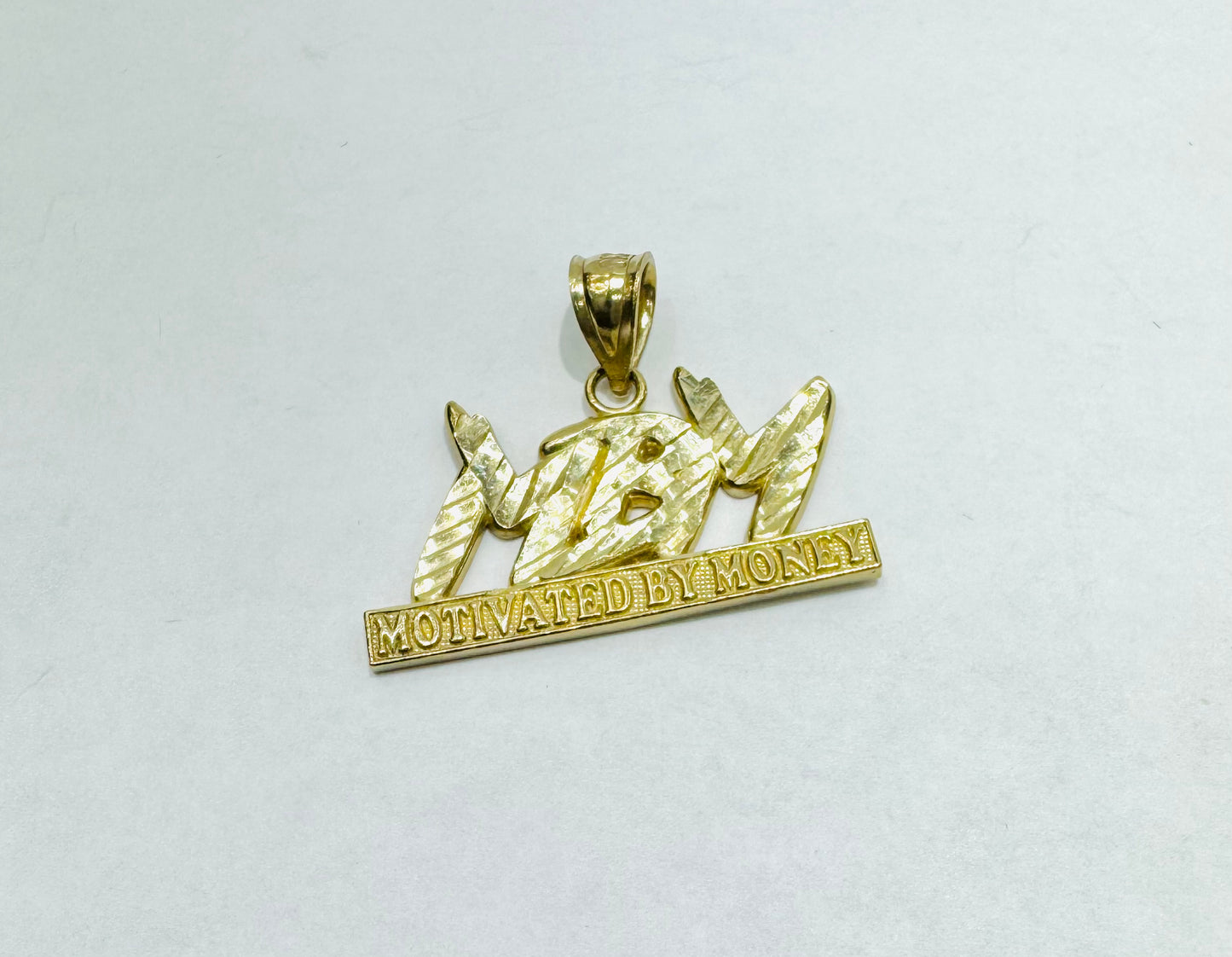 10K GOLD NAME PLATE, WEIGHT: 2.6gm