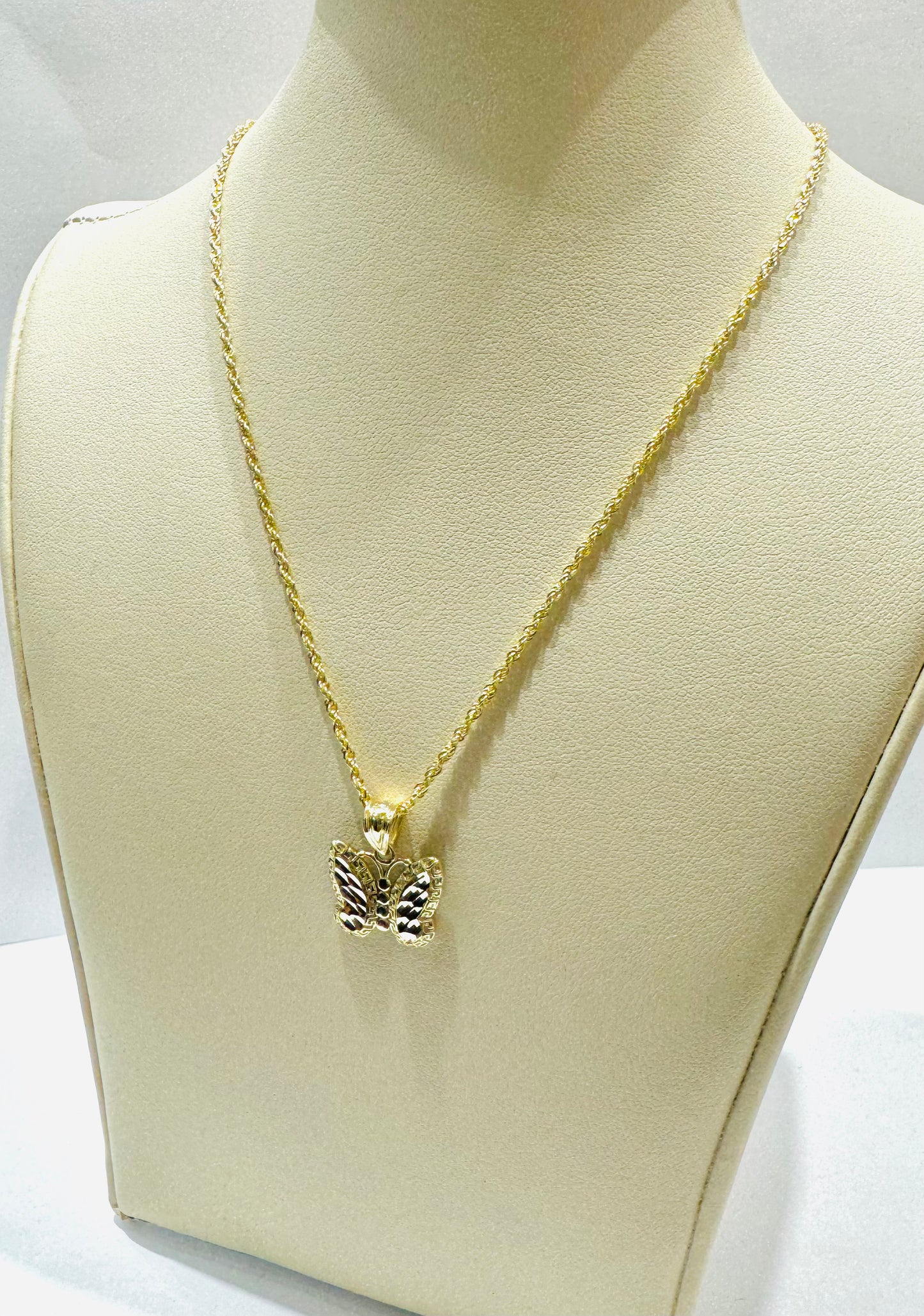 10K GOLD ROPE NECKLACE 22”, WEIGHT: 1.4gm, WIDTH: 1.5mm WITH SMALL BUTTERFLY PENDANT, WEIGHT: 1.2gm