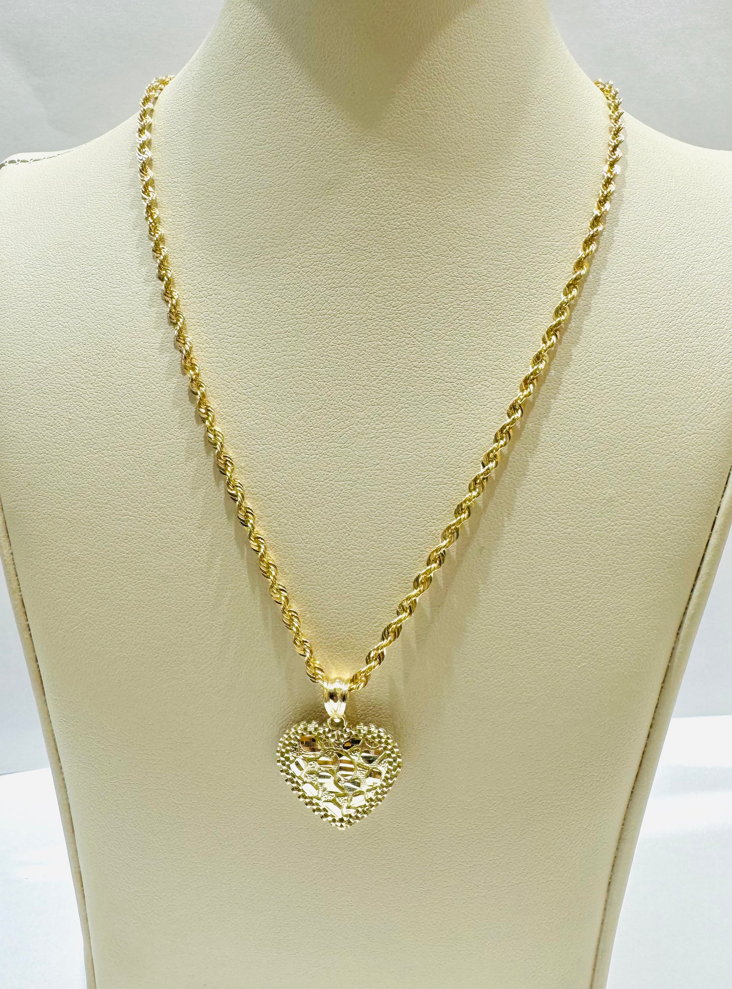10K GOLD ROPE NECKLACE 20”, WEIGHT: 3.3gm, WIDTH: 2.5mm WITH HEART NUGGET PENDANT, WEIGHT: 1.7gm
