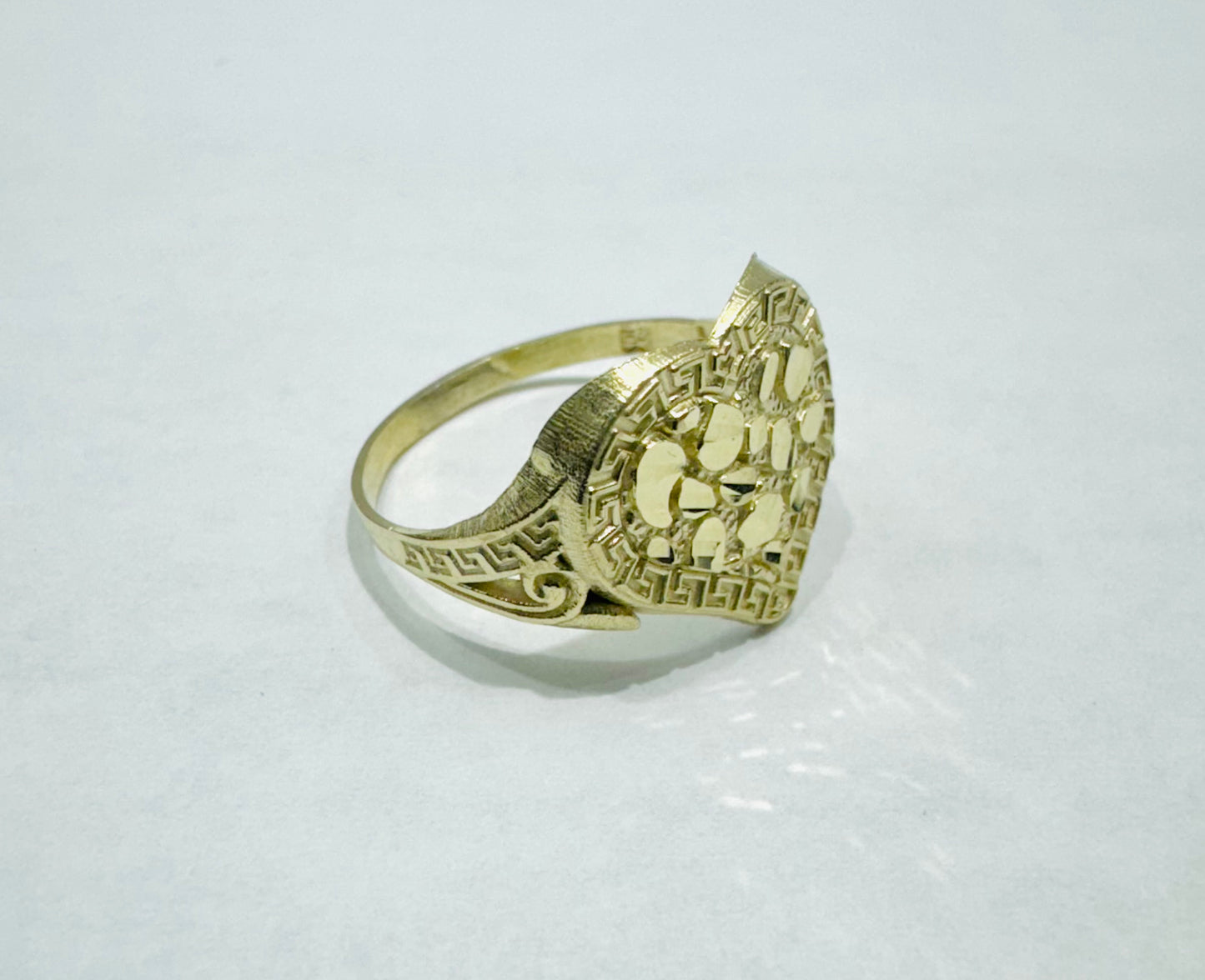 10K GOLD HEART NUGGET RING, WEIGHT: 1.8gm, SIZE: 7
