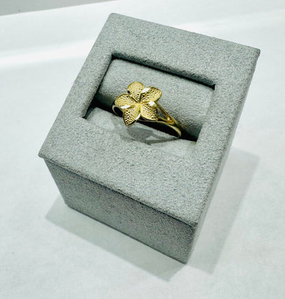 10K GOLD SMALL PLUMERIA FLOWER RING, WEIGHT: 1.5gm, SIZE: 6.5