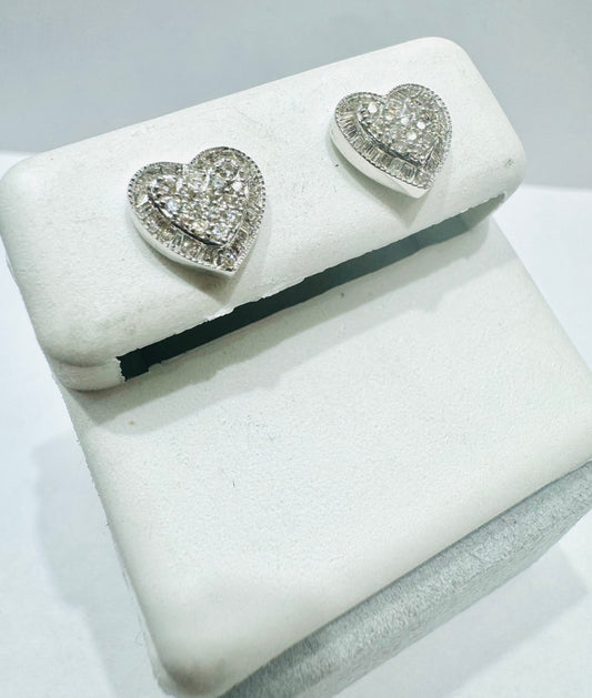 14K WHITE GOLD NATURAL HEART DIAMOND EARRINGS 0.40CT