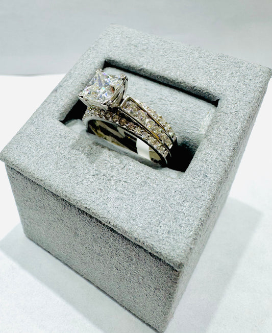 SILVER MOISSANITE RING 2.30CT, SIZE: 6