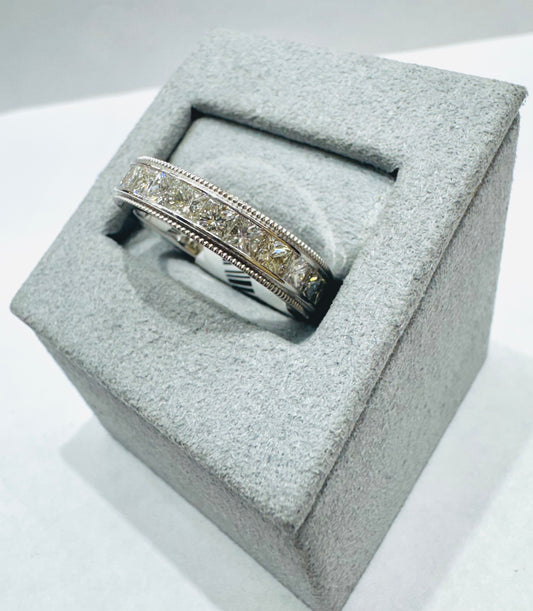 14K WHITE GOLD NATURAL DIAMOND WEDDING BAND, SIZE: 7