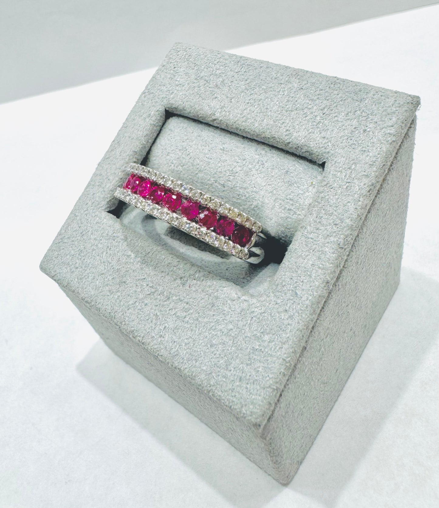 14K WHITE GOLD NATURAL DIAMOND RUBY WEDDING BAND, SIZE: 6