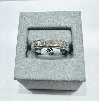 14K WHITE GOLD NATURAL DIAMOND WEDDING BAND, SIZE: 7