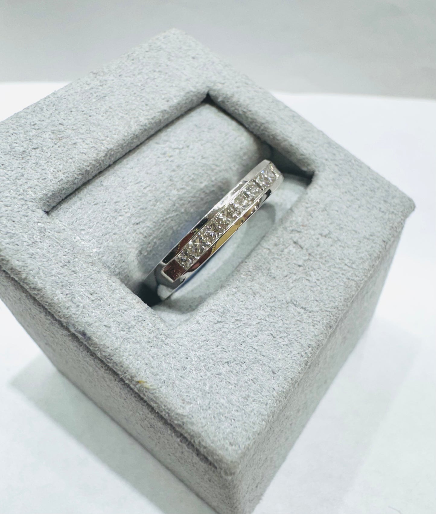 14K WHITE GOLD NATURAL DIAMOND WEDDING BAND 0.50CTW, SIZE: 6