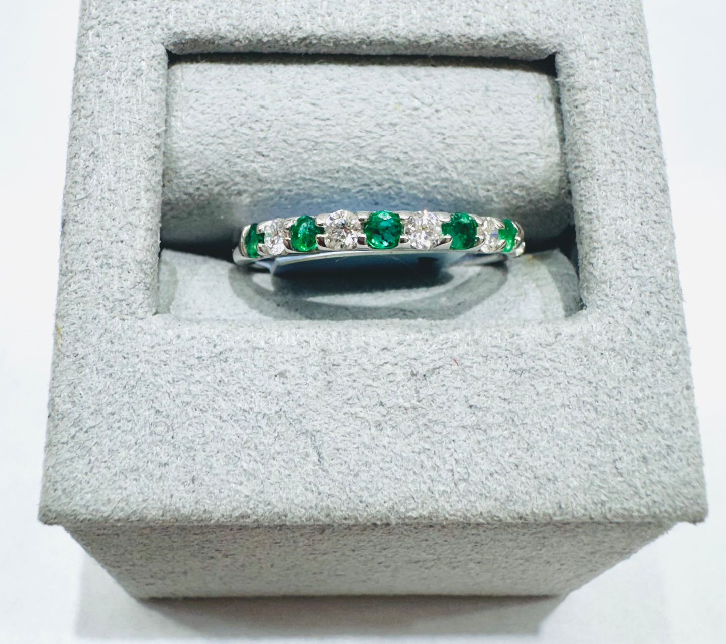 14K WHITE GOLD NATURAL DIAMOND WEDDING BAND 0.50CTW, SIZE: 6.5