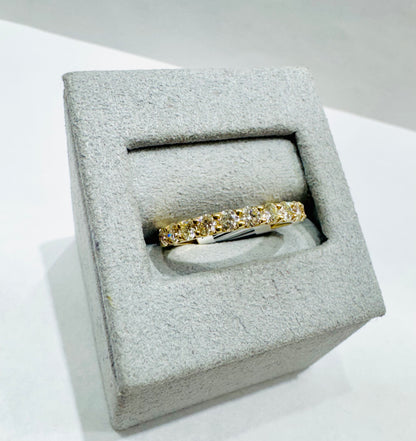 14K GOLD NATURAL DIAMOND WEDDING BAND, SIZE: 6