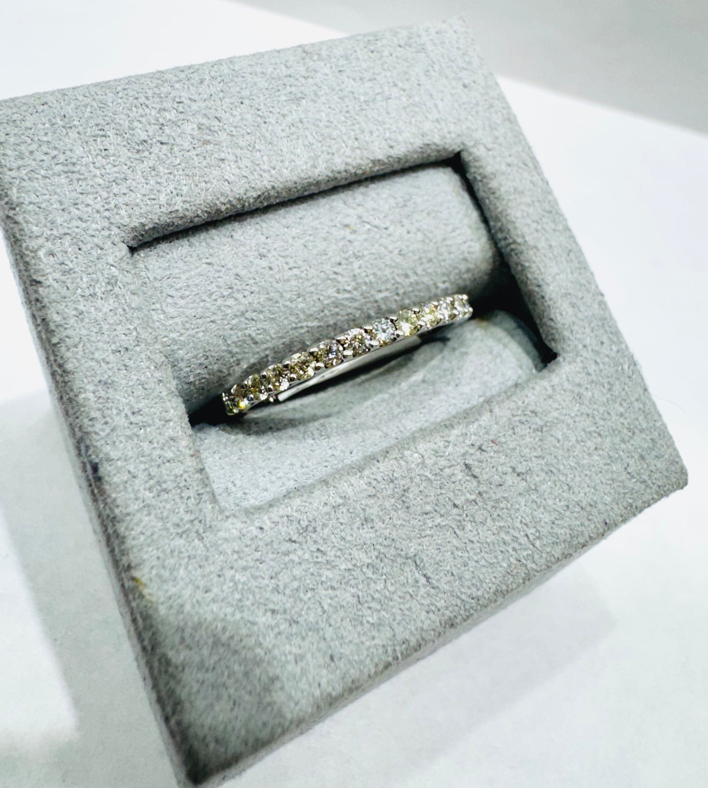 14K WHITE GOLD NATURAL DIAMOND WEDDING BAND 0.33CT, SIZE: 6