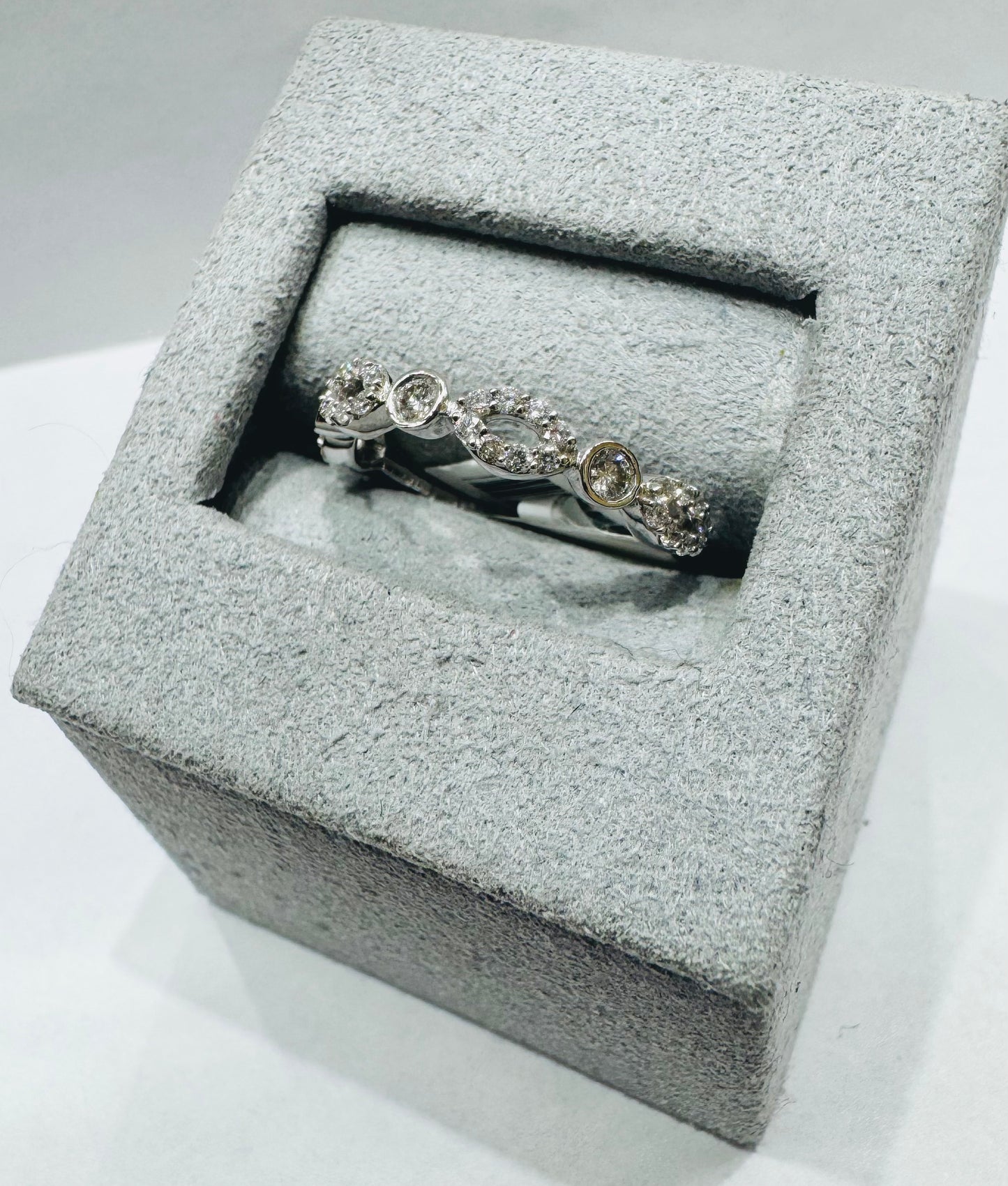 14K WHITE GOLD NATURAL DIAMOND WEDDING BAND 0.33CT, SIZE: 6.5