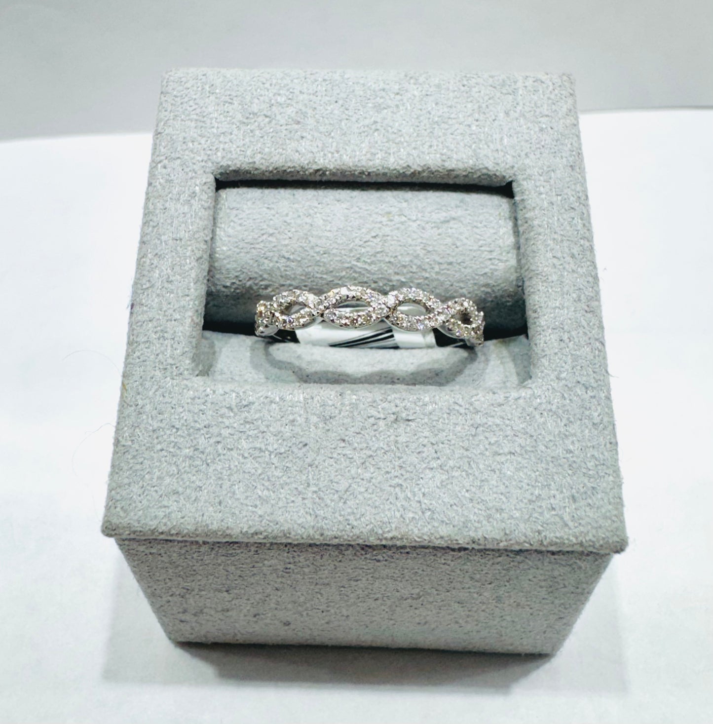 14K WHITE GOLD NATURAL DIAMOND WEDDING BAND 0.20CT, SIZE: 6.5