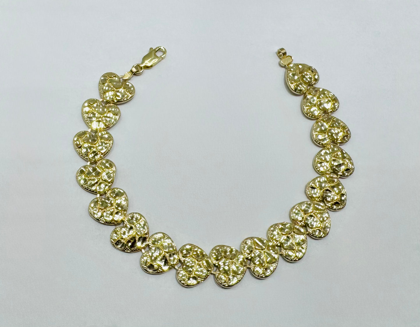 10K GOLD HEART NUGGET BRACELET 6.5”, WEIGHT: 8.3gm