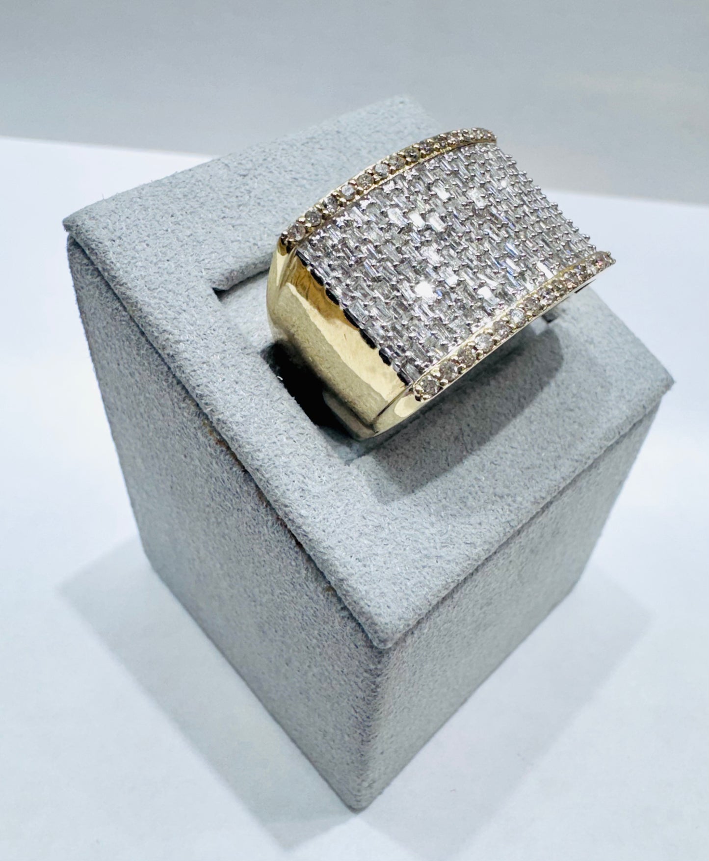 10K GOLD MEN’S NATURAL DIAMOND RING 1.25CTW, SIZE: 10.5