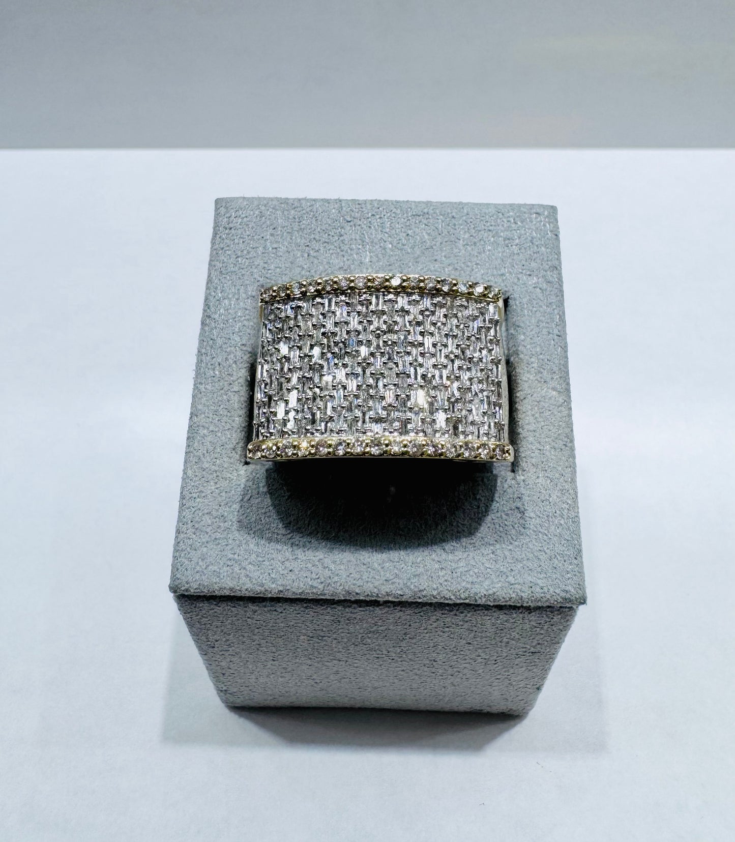 10K GOLD MEN’S NATURAL DIAMOND RING 1.25CTW, SIZE: 10.5