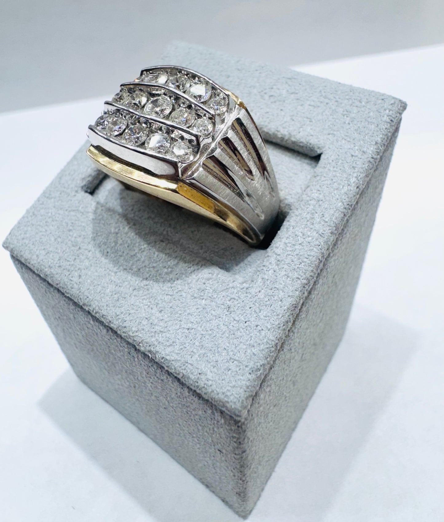 14K GOLD MEN’S NATURAL DIAMOND RING 1.50, SIZE: 9.5