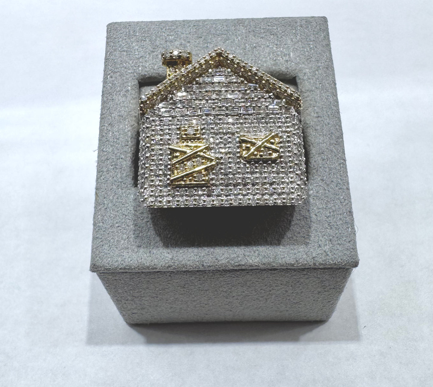 10K GOLD MEN’S NATURAL DIAMOND TRAP HOUSE RING 1.79CT, SIZE: 10