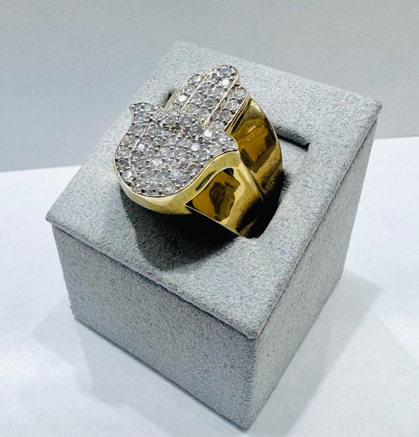10K GOLD MEN’S NATURAL DIAMOND HAMSA RING 1.61CT, SIZE: 10