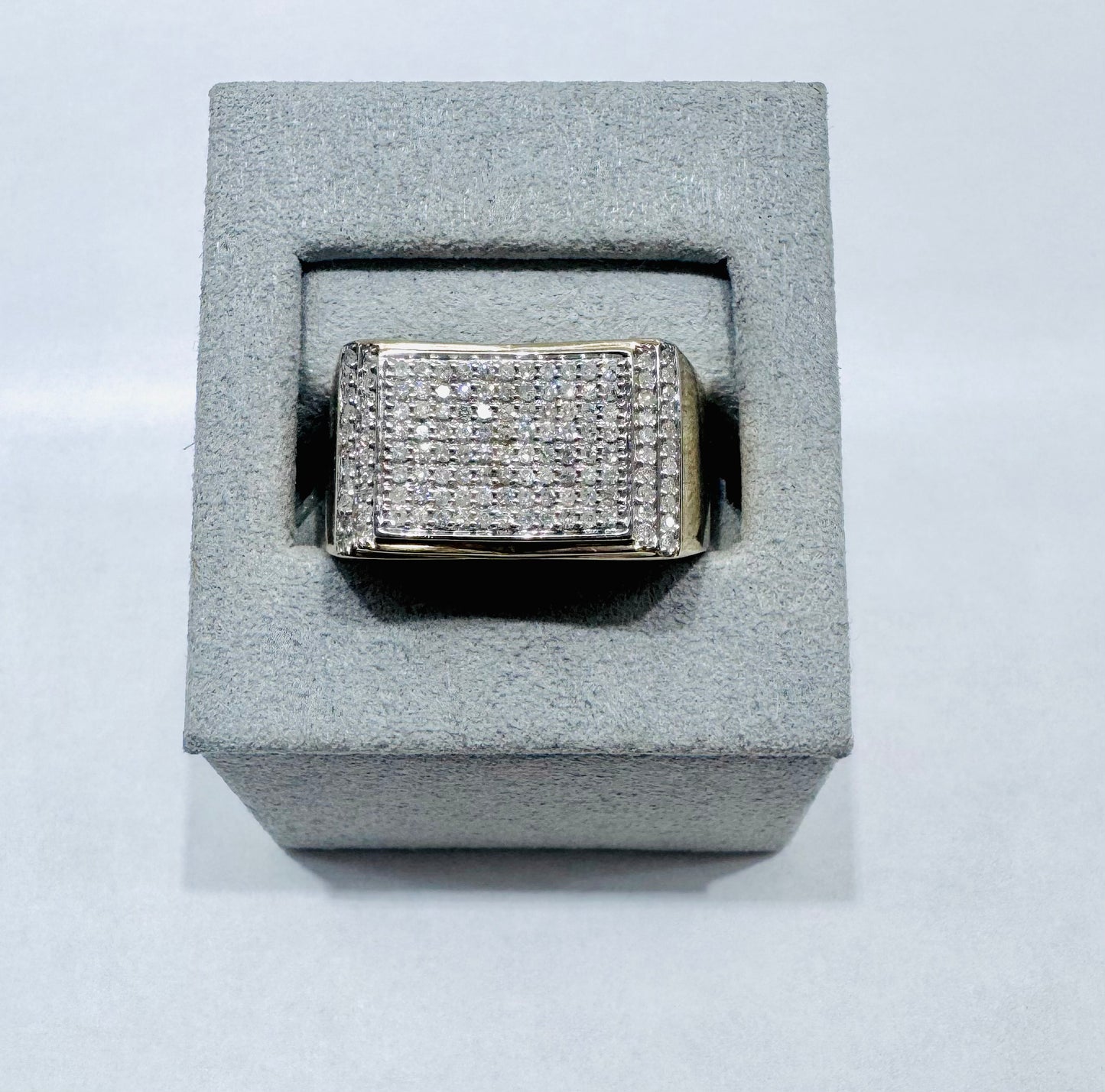 10K GOLD MEN’S NATURAL DIAMOND RING 0.56CT, SIZE: 10