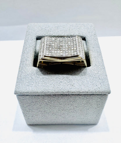 10K GOLD MEN’S NATURAL DIAMOND RING 0.56CT, SIZE: 10
