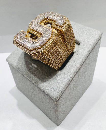 10K GOLD MEN’S NATURAL DIAMOND INITIAL “S” RING 3.93CT, SIZE: 10.5, WEIGHT: 15.5gm