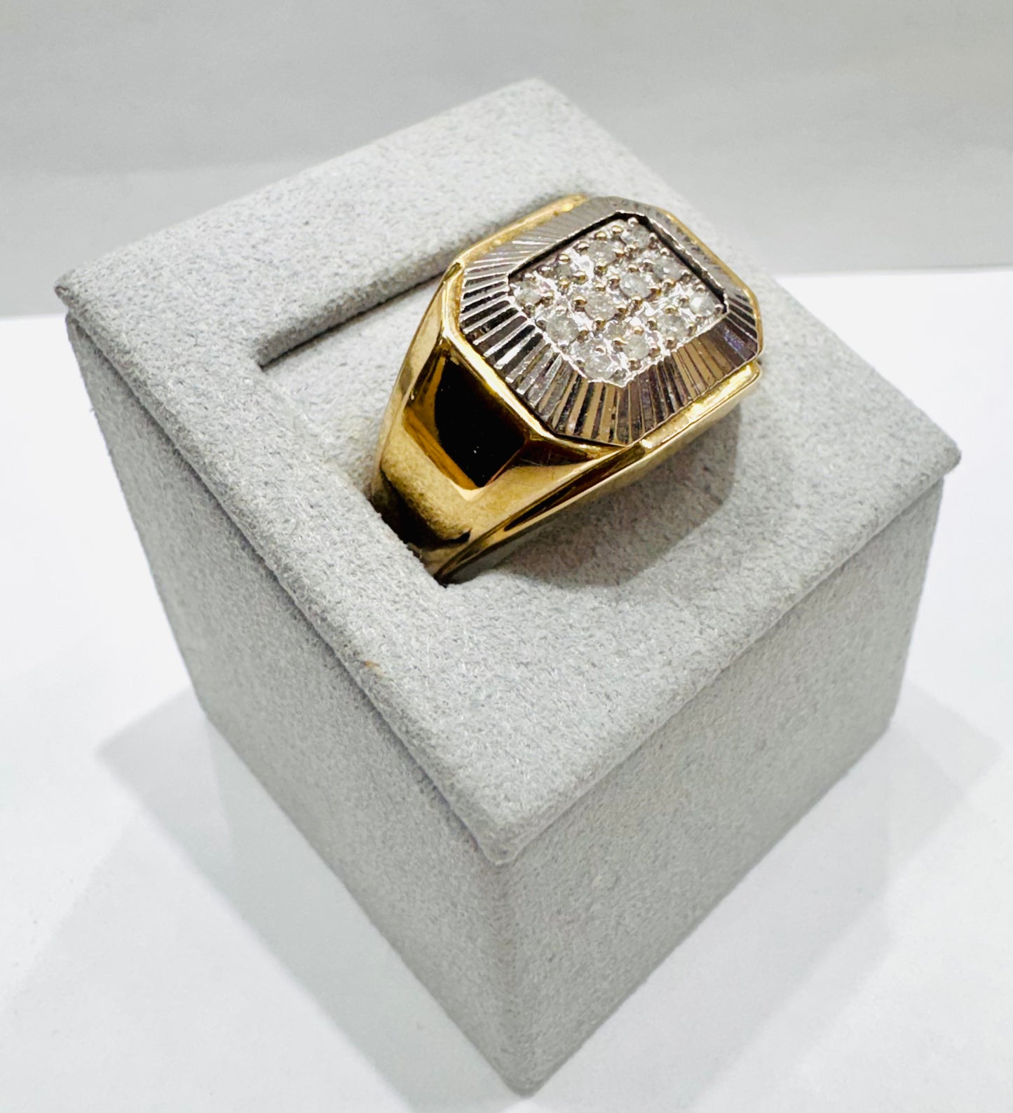 10K GOLD MEN’S NATURAL DIAMOND RING 0.50CT, SIZE: 11