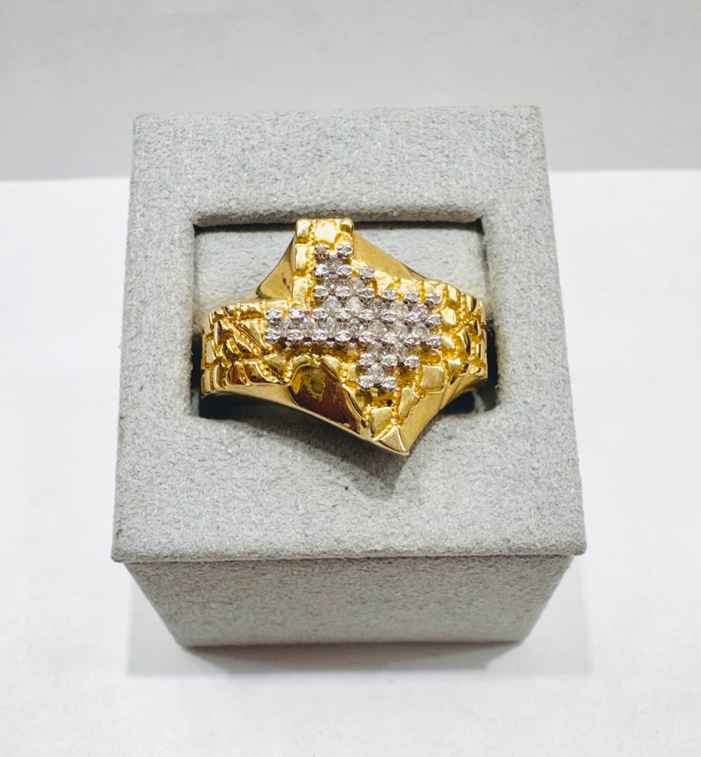 10K GOLD MEN’ S NATURAL DIAMOND “TEXAS” RING 0.32CT, SIZE: 10