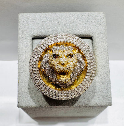 10K GOLD MEN’S NATURAL DIAMOND LION RING 1.10CT, SIZE: 10.5