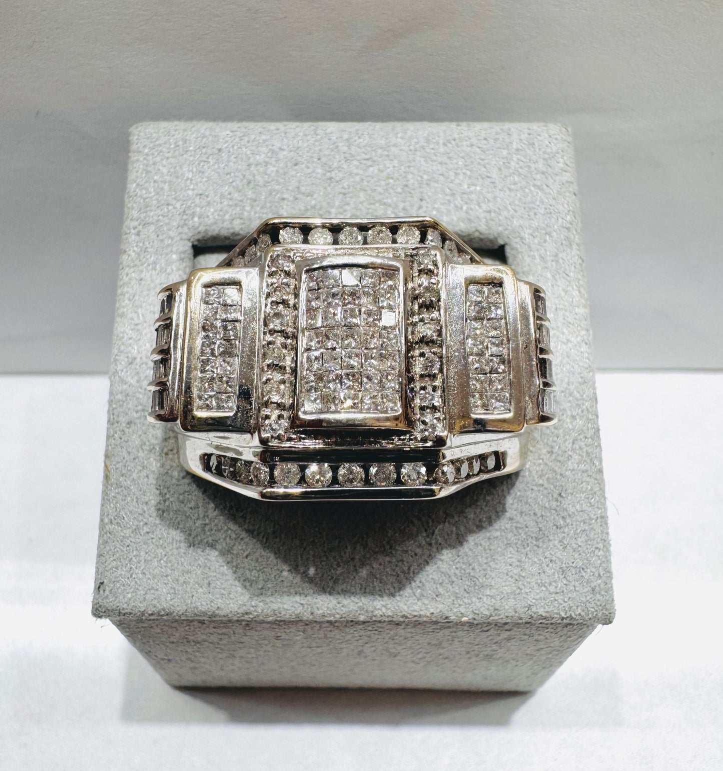 14K WHITE GOLD MEN’S NATURAL DIAMOND RING 3.00tw, SIZE: 12